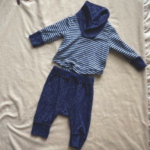 Cat & Jack Baby Boys 0-3 Month Pajama Set